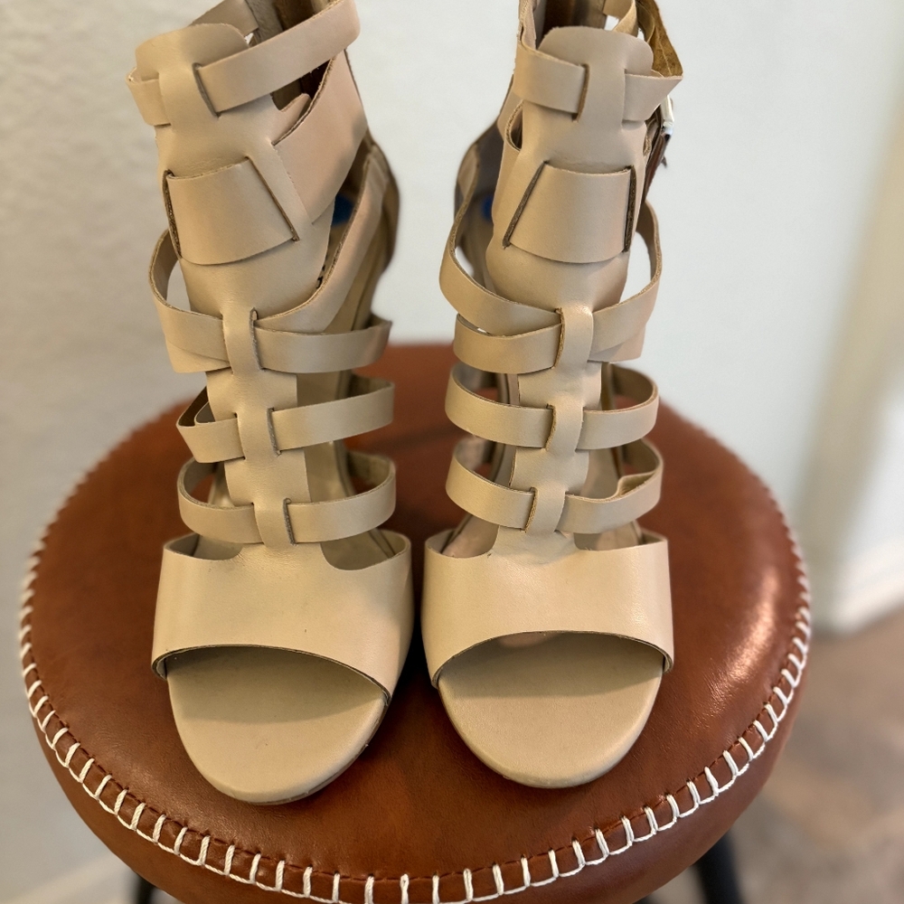 Guess heels